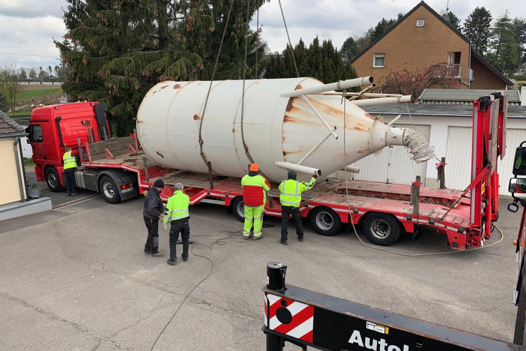 HOME SCHWIENTEK Modern.Flexibel.Direkt.